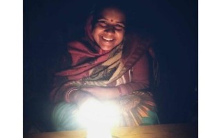 Can you write 3 things about your mother?