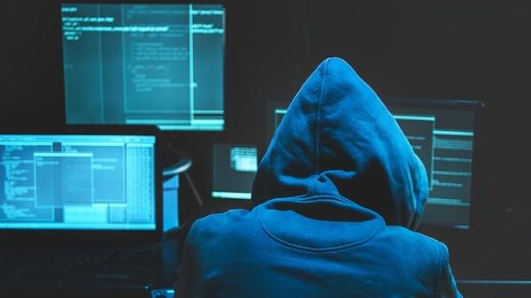 How can I learn hacking for free online?-第1张图片